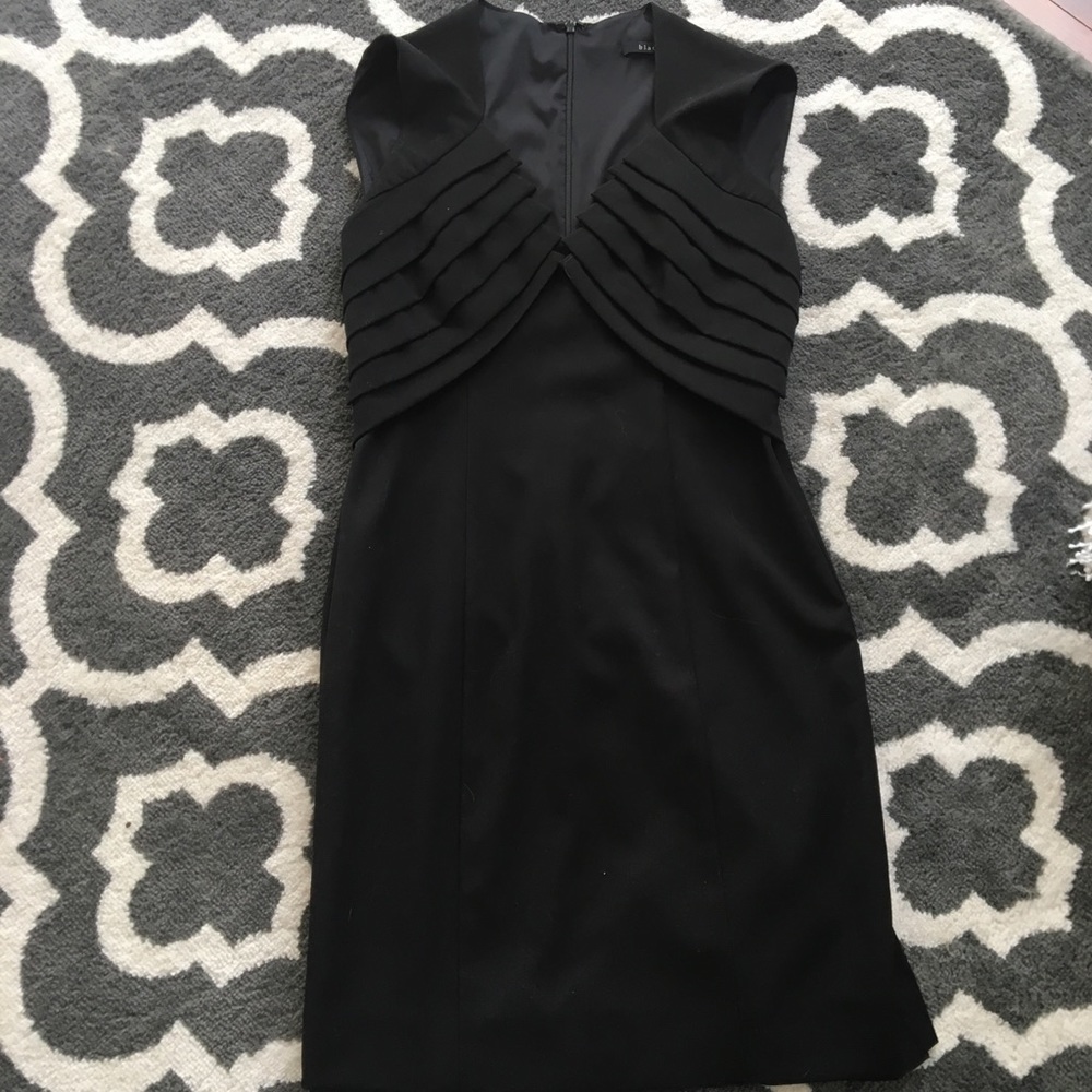 Black Halo black business dress. Size Small.